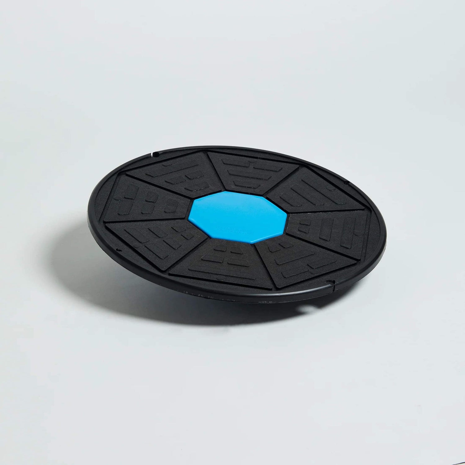 Wobble Frame 12 Effective Exercises on a Wobble Board – Aeromats