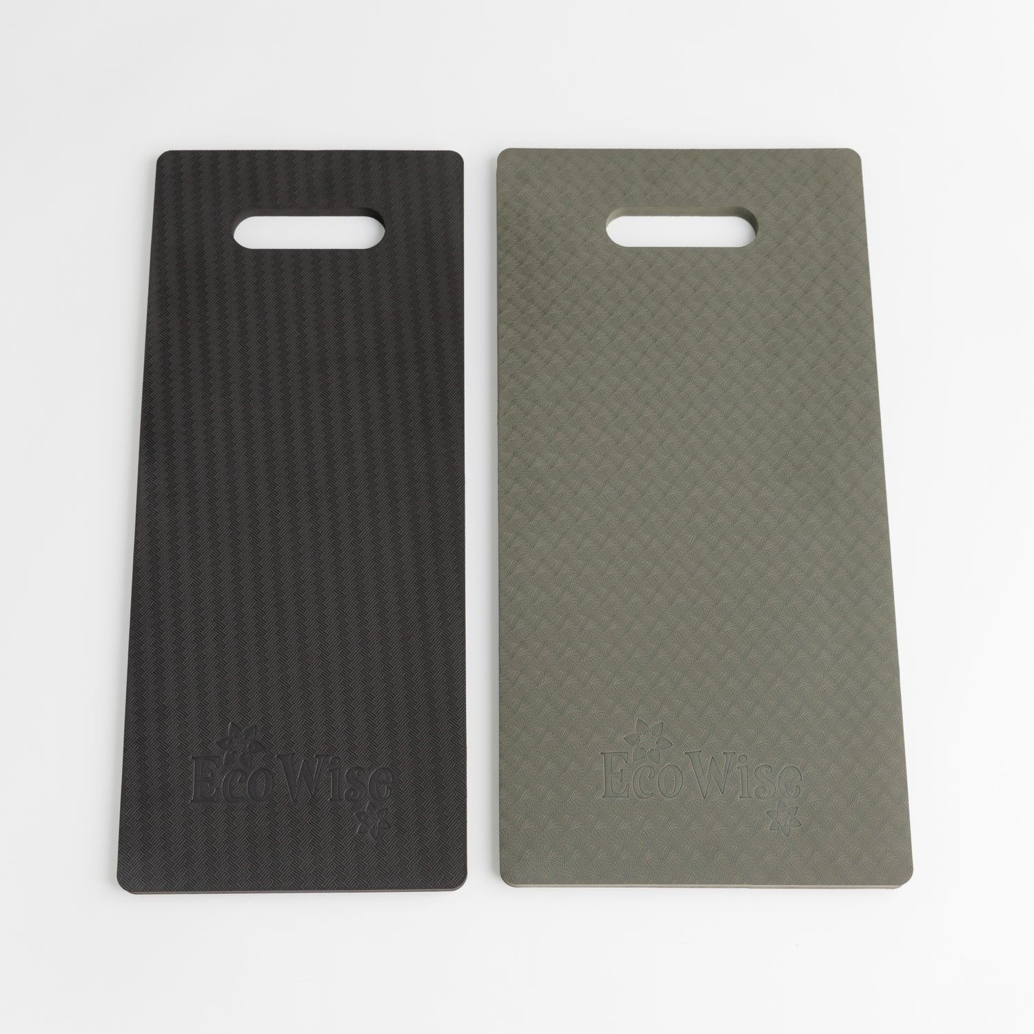 group; kneeing pad