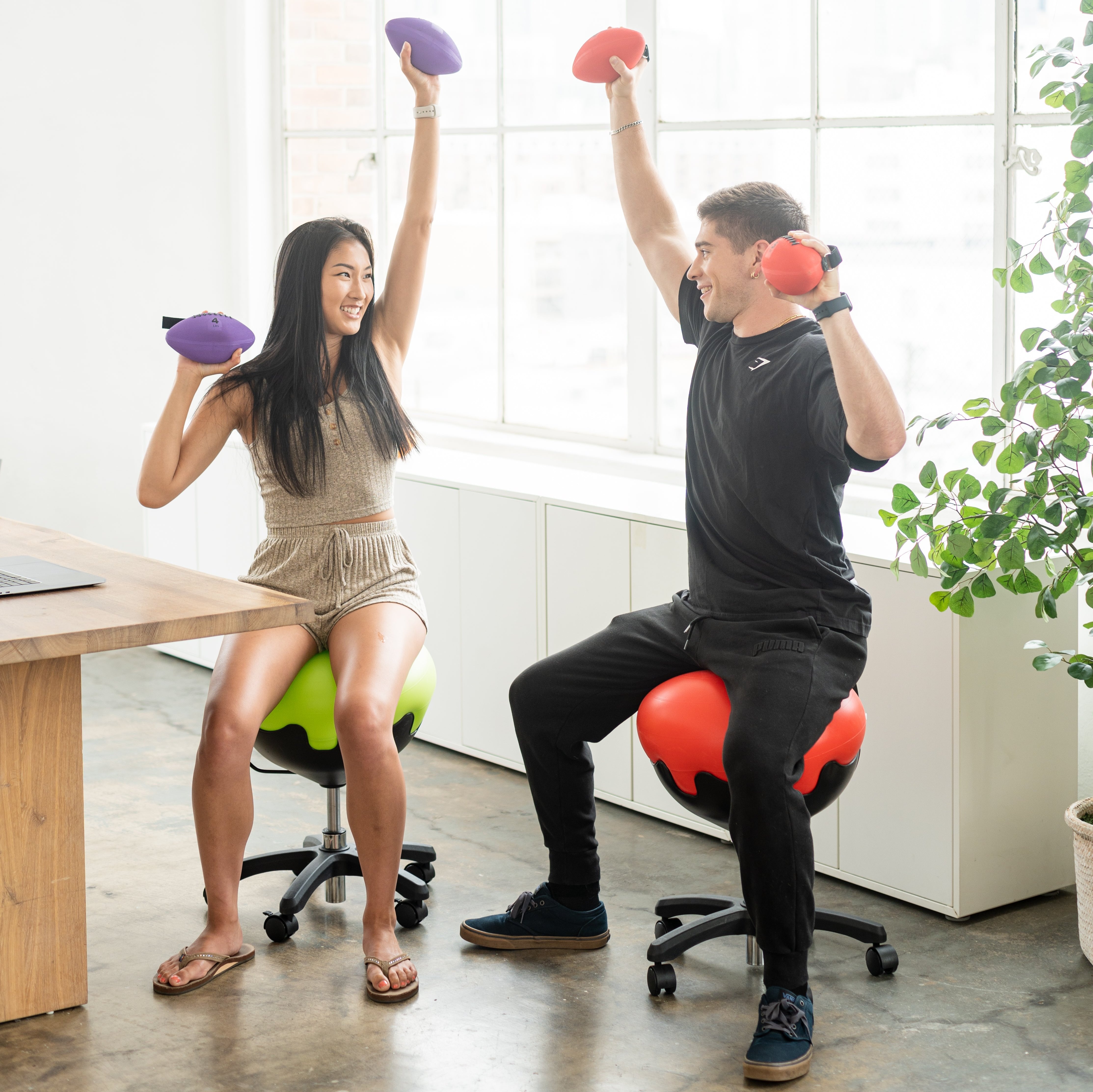 Elite Height Adjustable Ball Chair – Aeromats